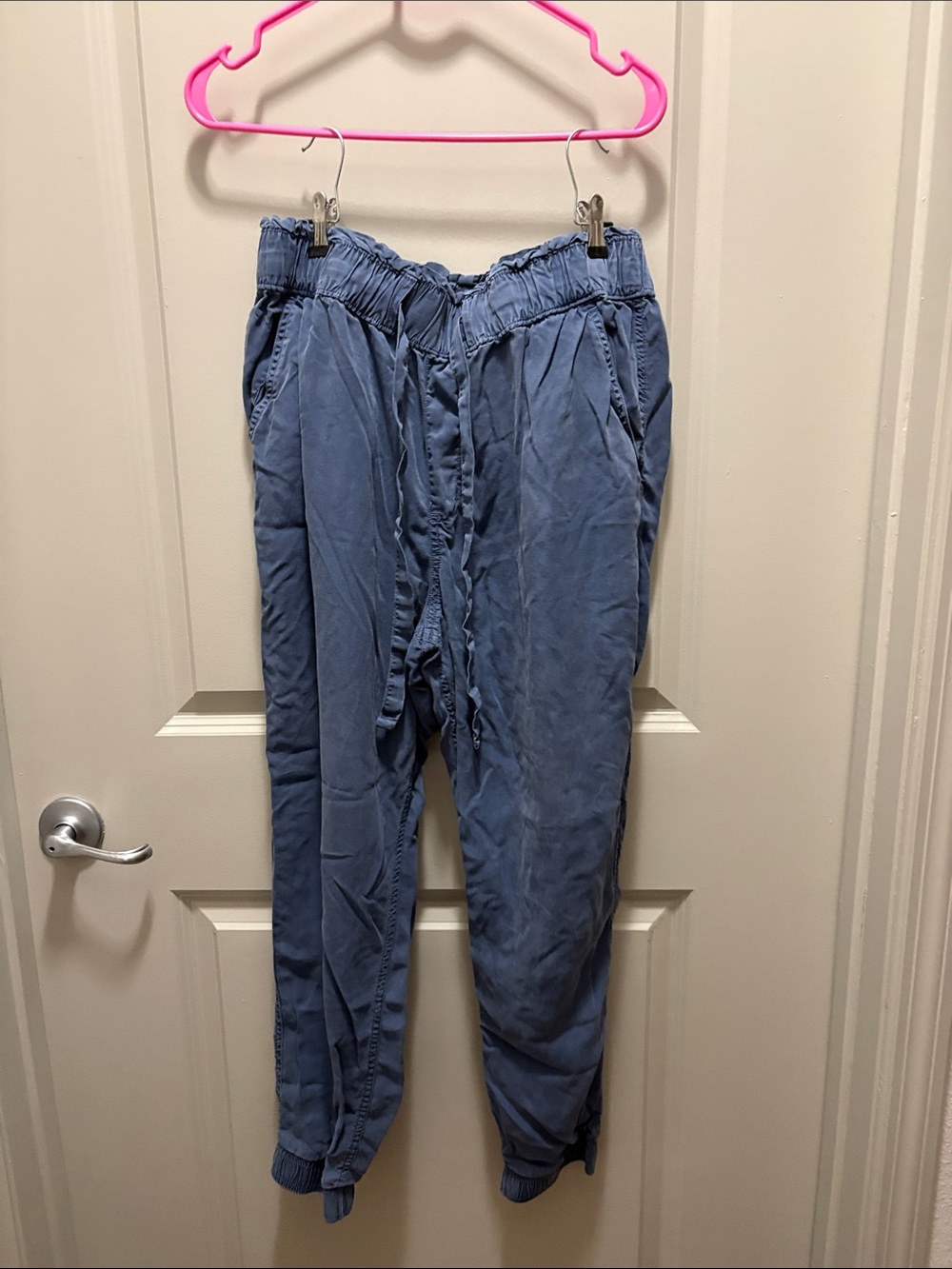 Women's Elastic-Waist Jogger Pant SET includes: Black, Tan and Blue. - Picture 8 of 12